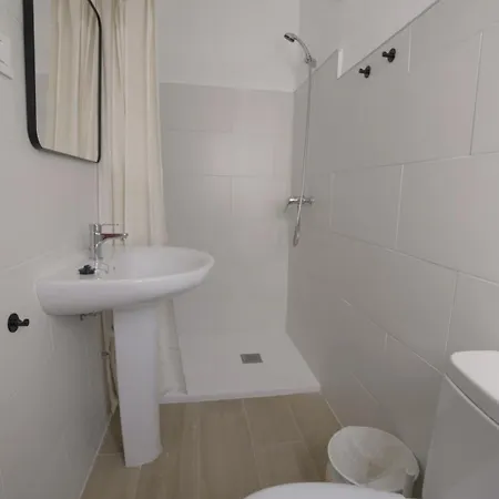 Gran A 4 Metros De La Playa Con Magnificas Vistas *